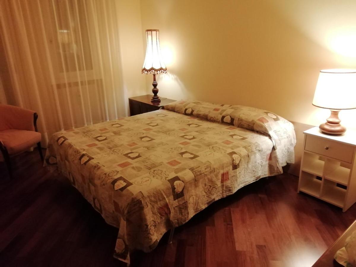 Lovelywillyhome Десенцано дел Гарда Екстериор снимка